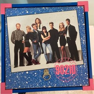 90210 Toy Box